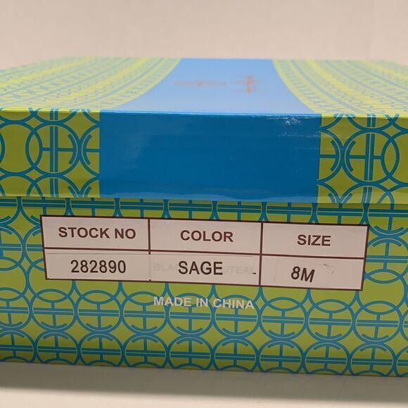 Hot in Hollywood Hidden Wedge Suede Platform Sneaker Heels Sage Green  Size 8 - Picture 8 of 8